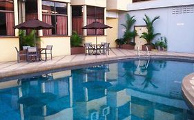 Hotel Grand Crystal